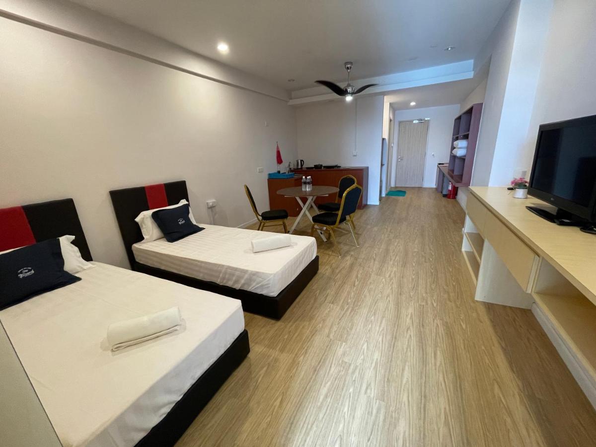 Aru Suites Homestay Wifi,Carpark,24H Check In,Water Filter By R2 Residence كوتا كينابالو المظهر الخارجي الصورة