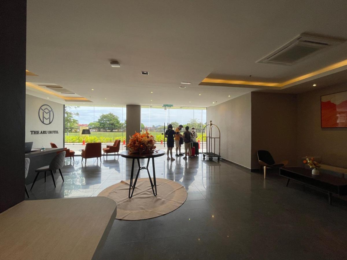 Aru Suites Homestay Wifi,Carpark,24H Check In,Water Filter By R2 Residence كوتا كينابالو المظهر الخارجي الصورة