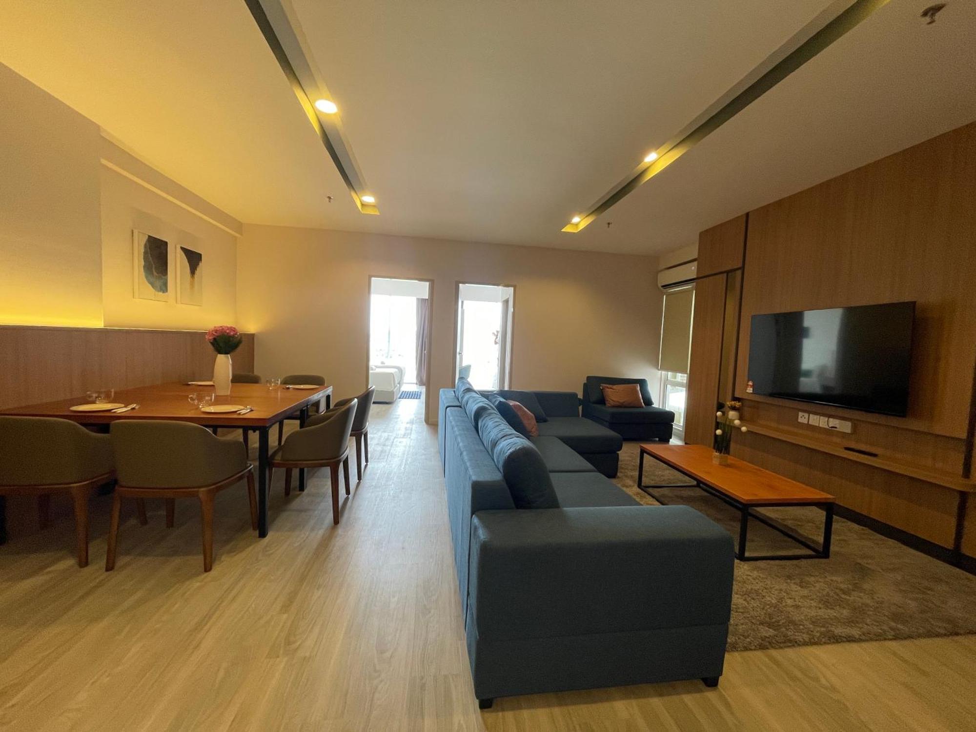 Aru Suites Homestay Wifi,Carpark,24H Check In,Water Filter By R2 Residence كوتا كينابالو المظهر الخارجي الصورة